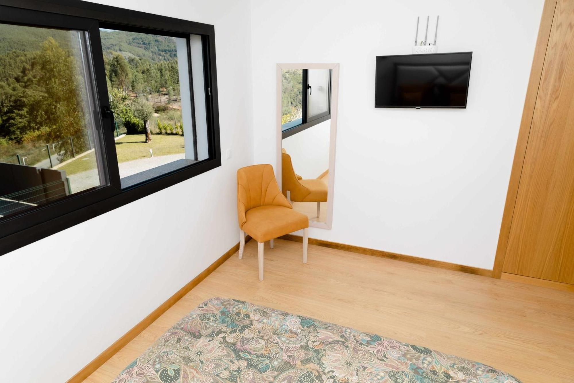 Casa Dos Mirtilos Draper T6 Celorico De Basto Luaran gambar